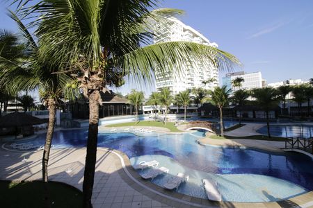 Apartamento à venda com 120m², 3 quartos e 2 vagasÁrea comum - Piscina