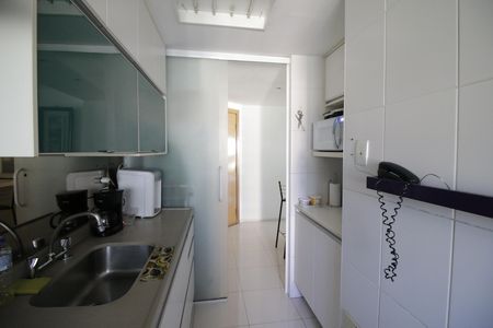 Apartamento à venda com 120m², 3 quartos e 2 vagasCozinha