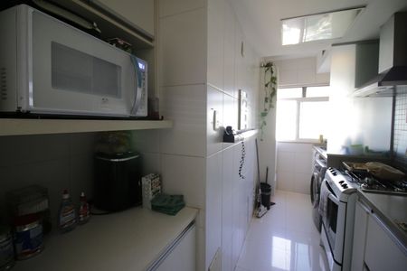 Apartamento à venda com 120m², 3 quartos e 2 vagasCozinha