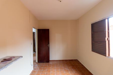 Casa para alugar com 250m², 3 quartos e 1 vaga Casa para alugar com 250m², 3 quartos e 1 vagaQuarto 01
