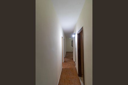 Casa para alugar com 250m², 3 quartos e 1 vaga Casa para alugar com 250m², 3 quartos e 1 vagaCorredor
