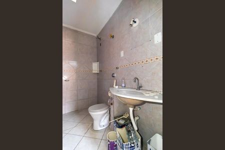 Casa para alugar com 250m², 3 quartos e 1 vaga Casa para alugar com 250m², 3 quartos e 1 vagaBanheiro