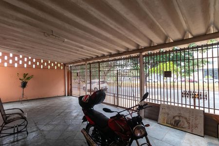 Casa para alugar com 250m², 3 quartos e 1 vaga Casa para alugar com 250m², 3 quartos e 1 vagaGaragem