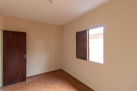 Casa para alugar com 250m², 3 quartos e 1 vaga Casa para alugar com 250m², 3 quartos e 1 vagaQuarto 01
