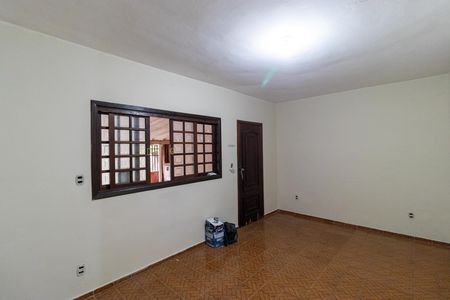 Casa para alugar com 250m², 3 quartos e 1 vaga Casa para alugar com 250m², 3 quartos e 1 vagaSalas
