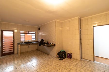 Casa para alugar com 250m², 3 quartos e 1 vaga Casa para alugar com 250m², 3 quartos e 1 vagaCozinha