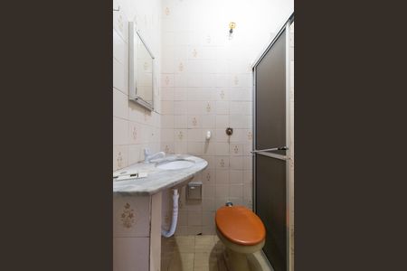Casa para alugar com 250m², 3 quartos e 1 vaga Casa para alugar com 250m², 3 quartos e 1 vagaBanheiro da Suíte