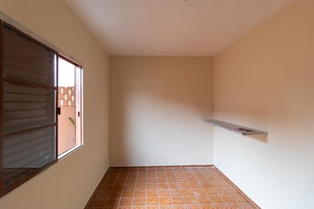 Casa para alugar com 250m², 3 quartos e 1 vaga Casa para alugar com 250m², 3 quartos e 1 vagaQuarto 01