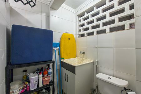 Área de Serviço  de apartamento para alugar com 1 quarto, 52m² em Guilhermina, Praia Grande