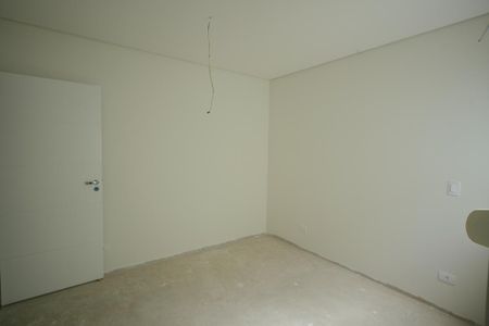 Casa à venda com 250m², 3 quartos e 5 vagasSuíte 2 