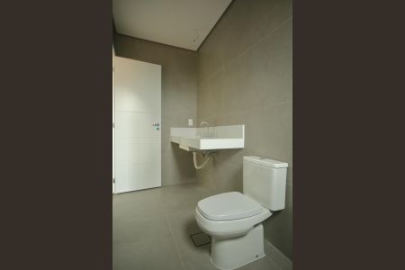 Casa à venda com 250m², 3 quartos e 5 vagas Banheiro  Suíte 3 