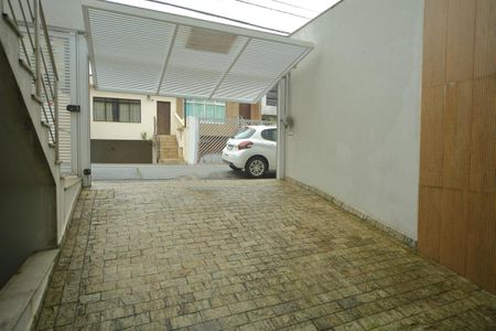 Casa à venda com 250m², 3 quartos e 5 vagasGaragem 