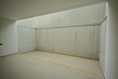 Casa à venda com 250m², 3 quartos e 5 vagasÁrea de serviço 