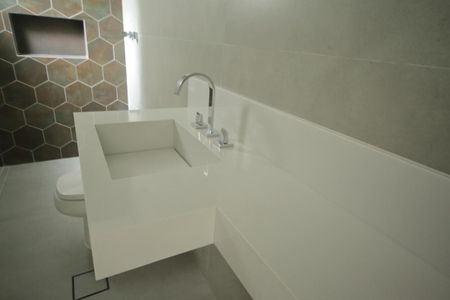 Casa à venda com 250m², 3 quartos e 5 vagasBanheiro Suíte 2 