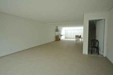 Garagem  de casa à venda com 3 quartos, 250m² em Nova Petrópolis, São Bernardo do Campo