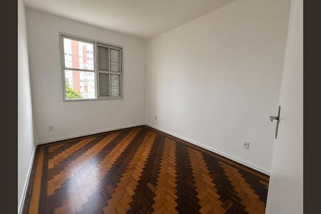 Quarto de apartamento para alugar com 1 quarto, 48m² em Menino Deus, Porto Alegre