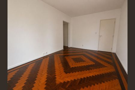 Sala de apartamento para alugar com 1 quarto, 48m² em Menino Deus, Porto Alegre