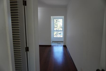 Casa de condomínio à venda com 450m², 2 quartos e 2 vagasSuíte 2