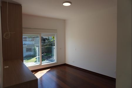 Casa de condomínio à venda com 450m², 2 quartos e 2 vagasSuíte 3