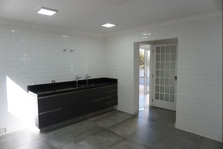 Casa de condomínio à venda com 450m², 2 quartos e 2 vagasCozinha