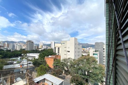 Apartamento à venda com 358m², 4 quartos e 4 vagas Apartamento à venda com 358m², 4 quartos e 4 vagasVista do Quarto 2