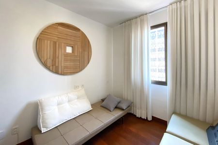 Apartamento à venda com 358m², 4 quartos e 4 vagas Apartamento à venda com 358m², 4 quartos e 4 vagasQuarto 2
