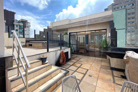 Apartamento à venda com 358m², 4 quartos e 4 vagas Apartamento à venda com 358m², 4 quartos e 4 vagasCobertura