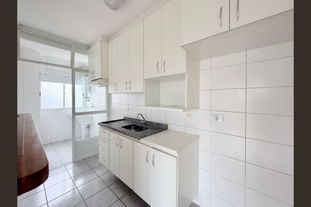 Apartamento para alugar com 54m², 2 quartos e 2 vagas Apartamento para alugar com 54m², 2 quartos e 2 vagasCozinha