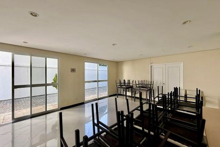 Apartamento para alugar com 54m², 2 quartos e 2 vagas Apartamento para alugar com 54m², 2 quartos e 2 vagasSalão de Festas