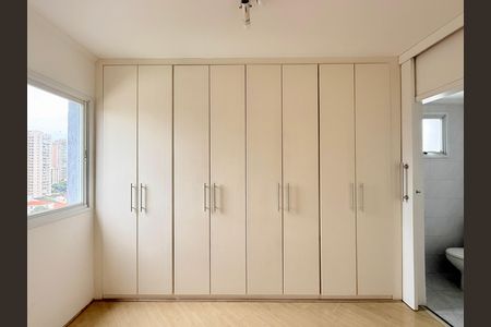 Apartamento para alugar com 54m², 2 quartos e 2 vagas Apartamento para alugar com 54m², 2 quartos e 2 vagasSuíte