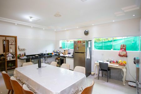 Cozinha Casa 1 de casa à venda com 4 quartos, 650m² em Sete Praias, Diadema