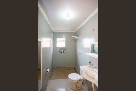 Casa à venda com 650m², 4 quartos e 4 vagasBanheiro da Suíte 1
