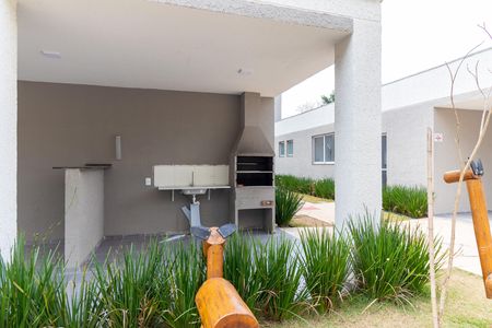 Apartamento para alugar com 40m², 2 quartos e sem vaga Apartamento para alugar com 40m², 2 quartos e sem vagaÁrea comum - Churrasqueira