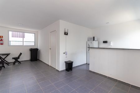 Apartamento para alugar com 40m², 2 quartos e sem vaga Apartamento para alugar com 40m², 2 quartos e sem vagaÁrea comum - Salão de festas