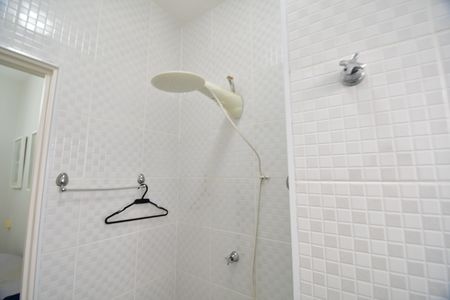 Casa à venda com 229m², 3 quartos e 1 vagaBanheiro de serviço