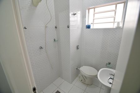 Casa à venda com 229m², 3 quartos e 1 vagaBanheiro de serviço