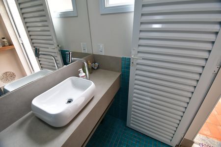 Casa à venda com 229m², 3 quartos e 1 vagaBanheiro