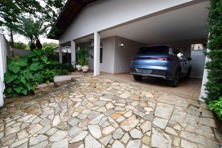 Casa à venda com 229m², 3 quartos e 1 vagaGaragem