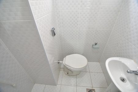 Casa à venda com 229m², 3 quartos e 1 vagaBanheiro de serviço