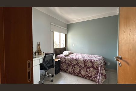 Apartamento para alugar com 76m², 3 quartos e 1 vaga Apartamento para alugar com 76m², 3 quartos e 1 vagaQuarto 2