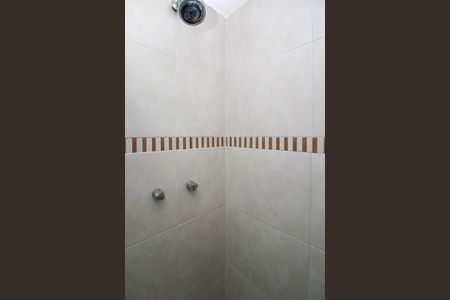 Apartamento à venda com 51m², 2 quartos e 1 vaga Apartamento à venda com 51m², 2 quartos e 1 vagaBanheiro