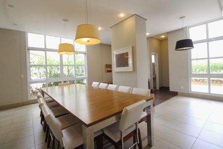 Apartamento à venda com 51m², 2 quartos e 1 vaga Apartamento à venda com 51m², 2 quartos e 1 vagaSalão de festas
