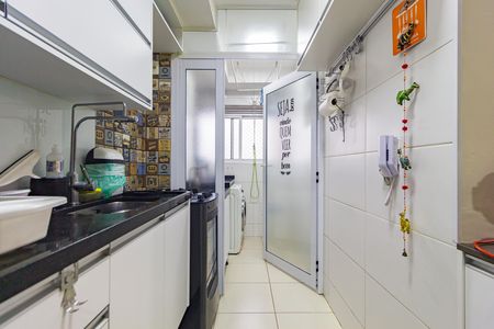 Apartamento à venda com 59m², 2 quartos e 1 vaga Apartamento à venda com 59m², 2 quartos e 1 vagaCozinha
