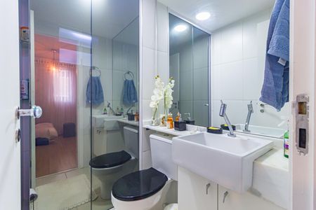 Apartamento à venda com 59m², 2 quartos e 1 vaga Apartamento à venda com 59m², 2 quartos e 1 vagaBanheiro - Social