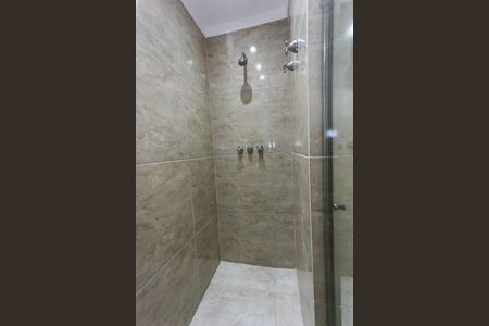 Apartamento para alugar com 72m², 2 quartos e sem vagaBanheiro