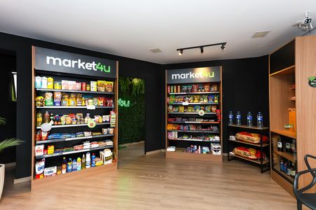 Apartamento para alugar com 72m², 2 quartos e sem vagamercado