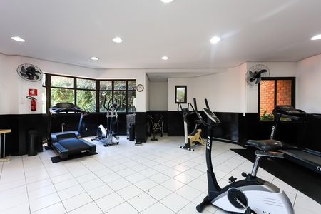 Apartamento para alugar com 72m², 2 quartos e sem vagaÁrea comum - Academia