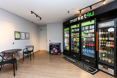 Apartamento para alugar com 72m², 2 quartos e sem vagamercado
