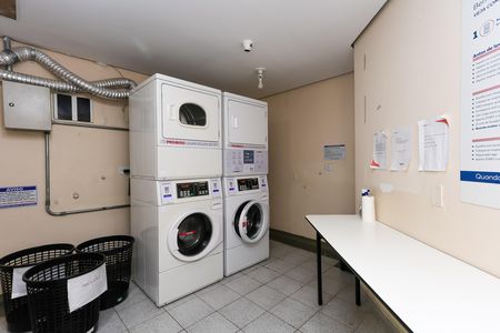 Apartamento para alugar com 72m², 2 quartos e sem vagaLavanderia