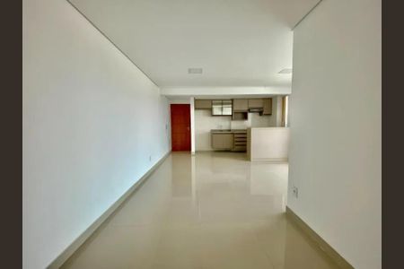 Sala/cozinha de apartamento para alugar com 2 quartos, 68m² em Embaré, Santos